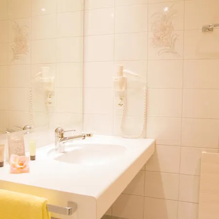 Prieth * 萨姆瑙恩