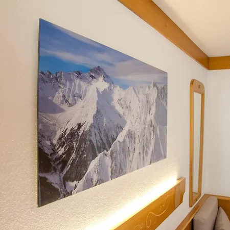 Prieth Apartment *