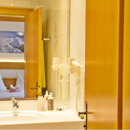 Prieth Apartment *